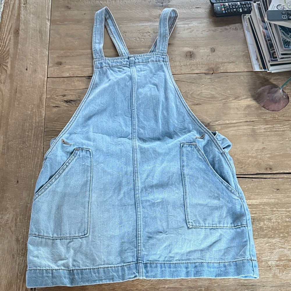 Universal Thread Light Blue Denim Garment